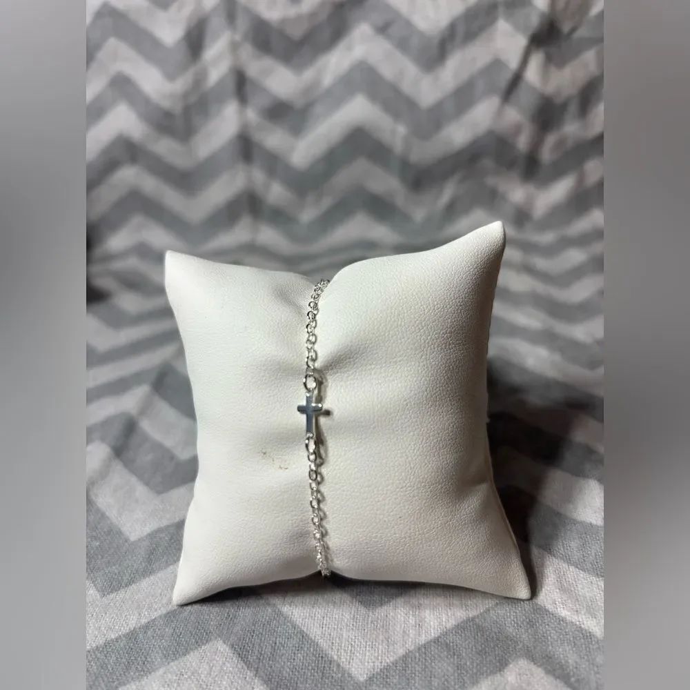 New! Silver Tone Dainty Cross Bracelet Lobster Clasp & Extension